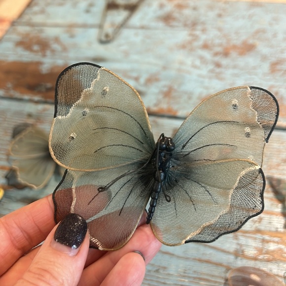 Vintage mixed lot of butterfly refrigerator magnets 6 pieces - Picture 5 of 8